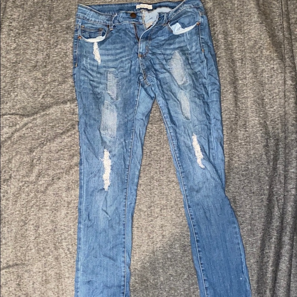 Distressed Jeans